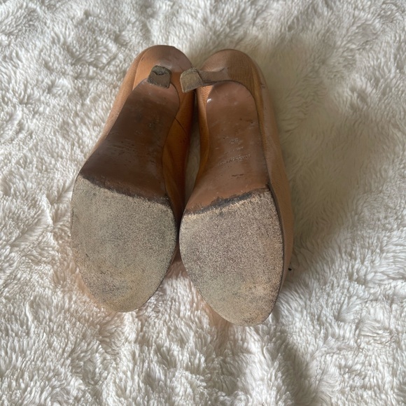 YSL Heels - Picture 3 of 3